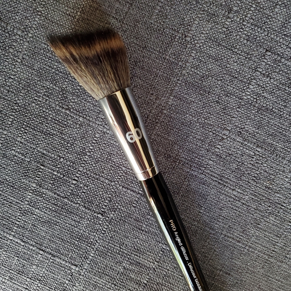 Sephora Collection Pro Angled Diffuser brush #60 - Picture 4 of 4